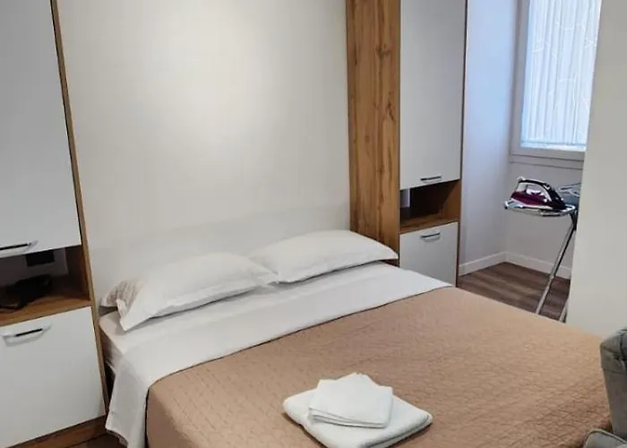 Old Town Center 2 * Durrës